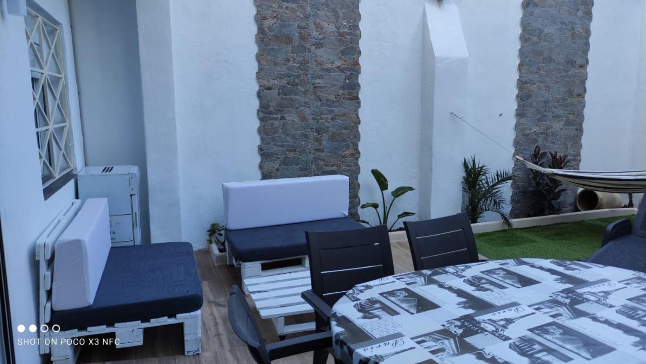 Apartamento Malvarosa Beach Private Garden Valencia Exterior foto